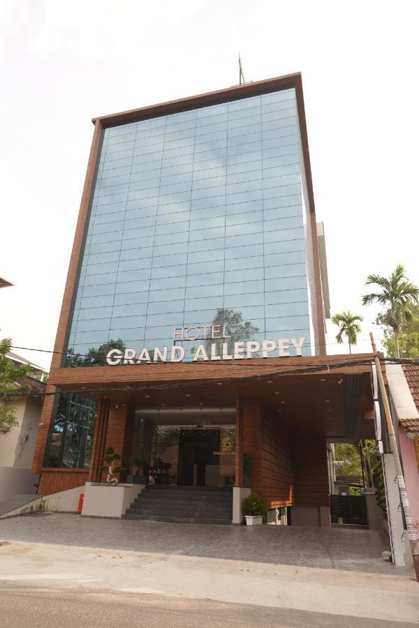 Hotel Grand Alleppey Alappuzha Zewnętrze zdjęcie