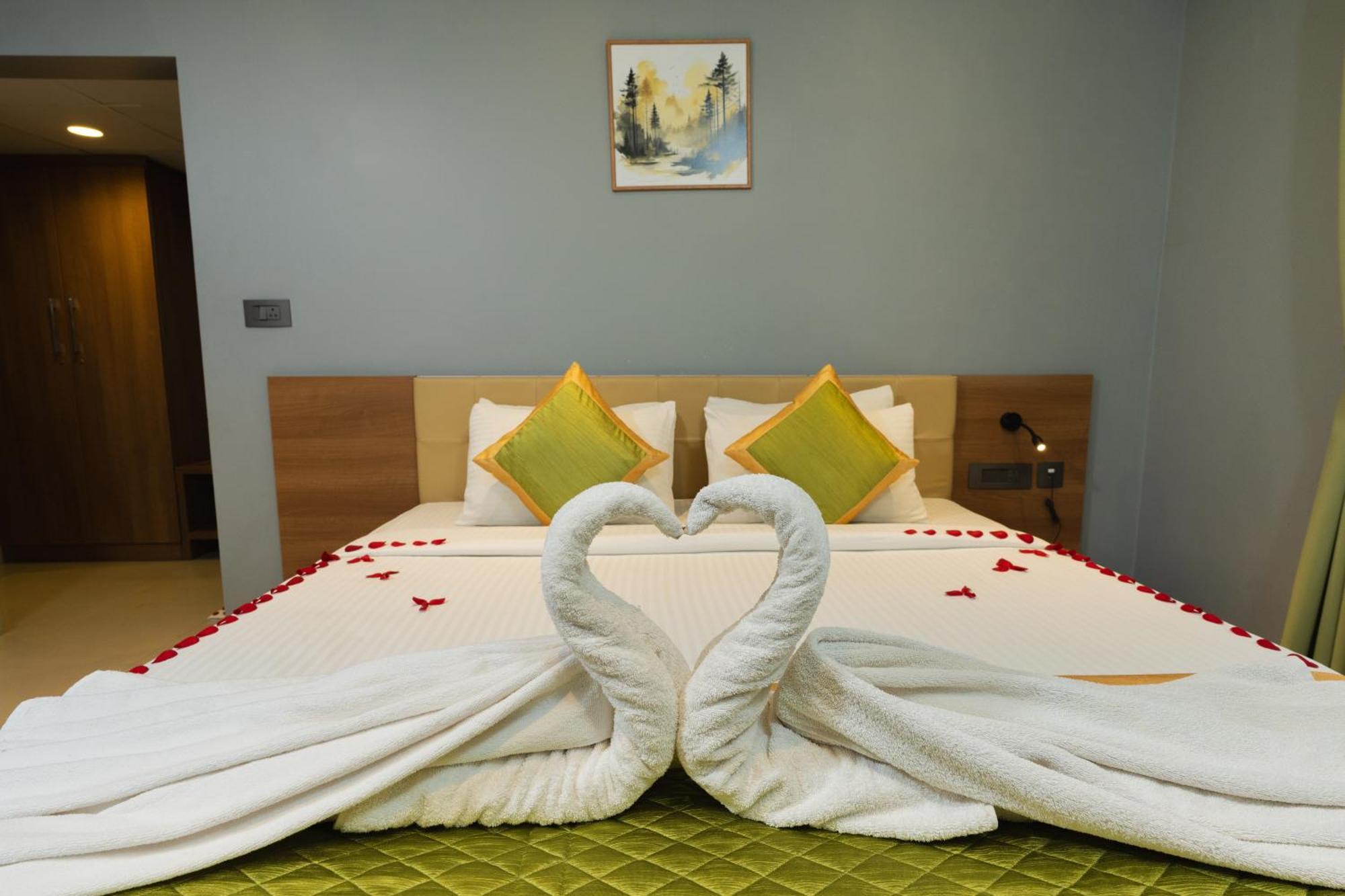 Hotel Grand Alleppey Alappuzha Zewnętrze zdjęcie